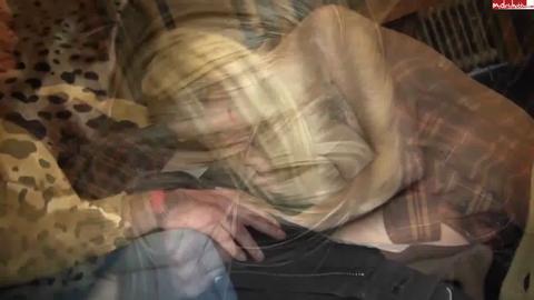 30496